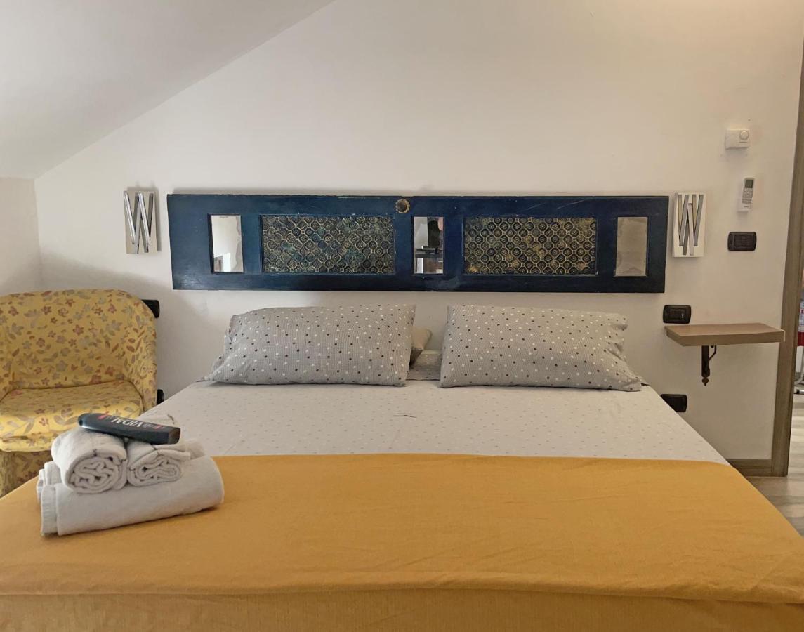 Poste Regie - Milan Guest House Екстериор снимка